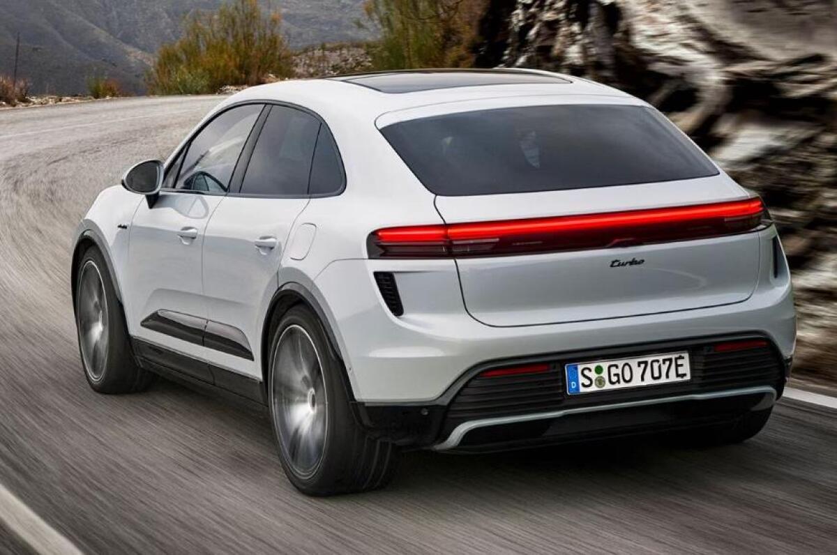 Porsche Macan 2