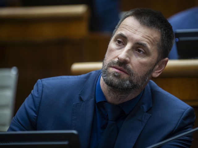 Marián Viskupič