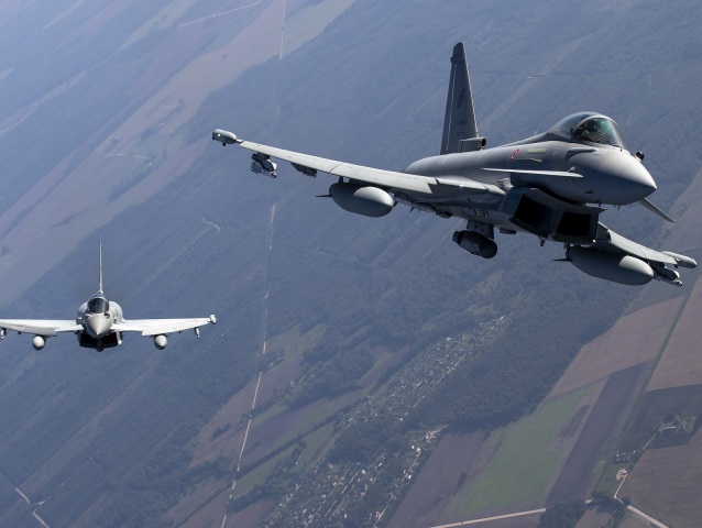 Stíhačka / Eurofighter /