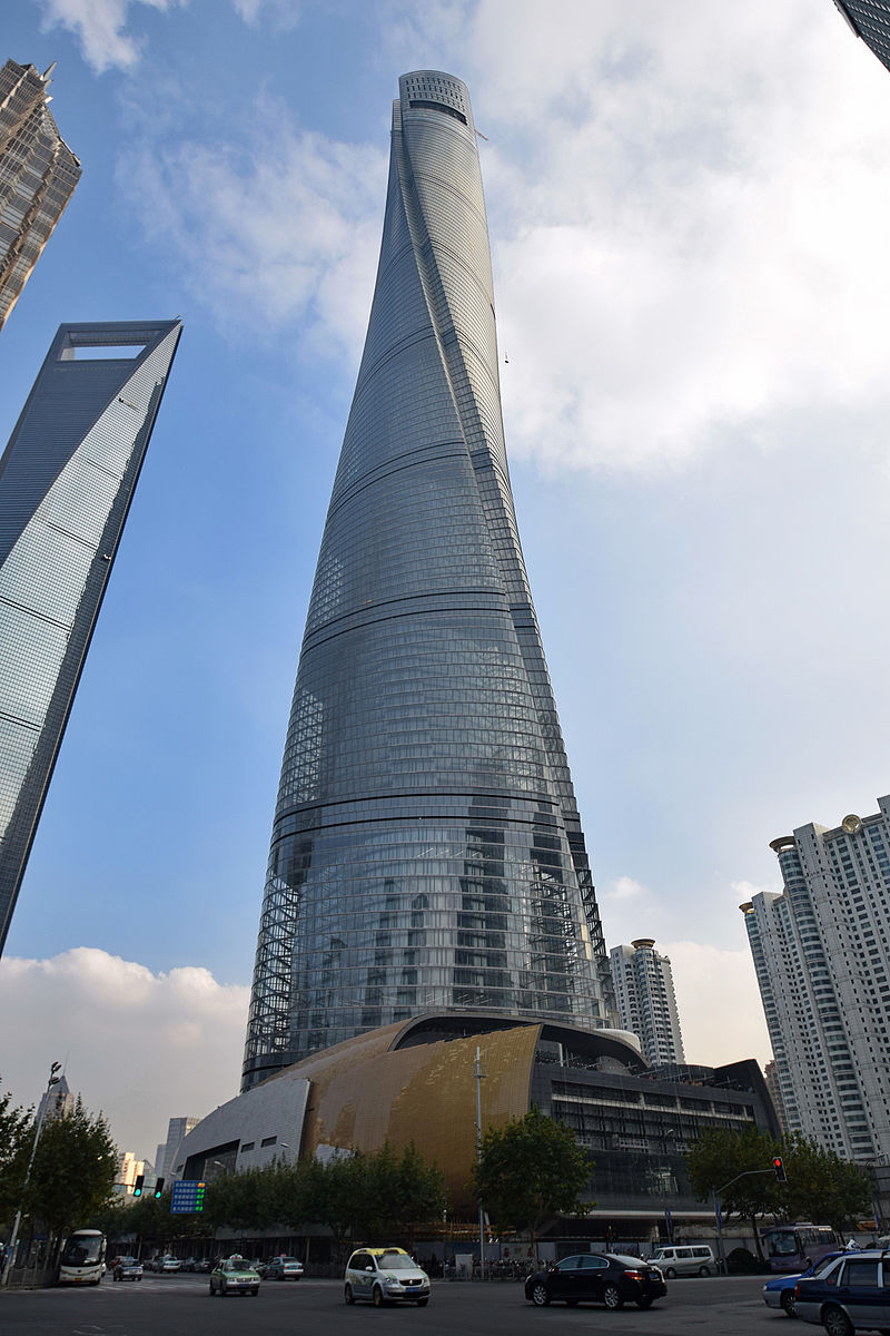 Shanghai Tower je najvyšším mrakodrapom v Číne a tretím najvyšším na svete.