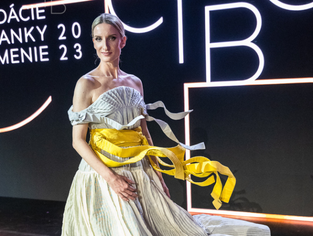 cntbu-2023  Adela Vinczeová 