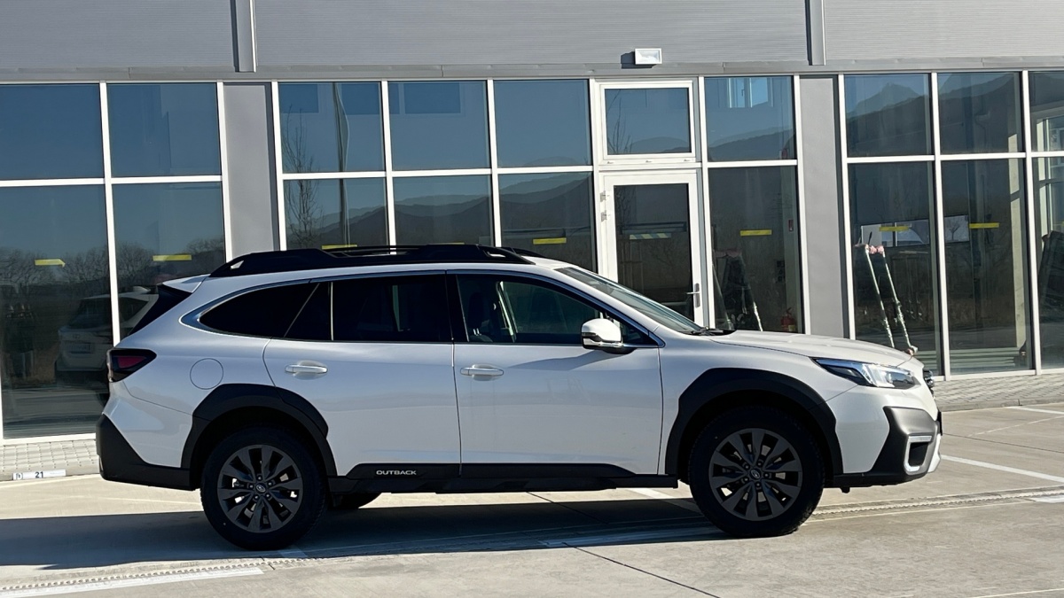 Subaru Outback 2.5i CVT (2024)