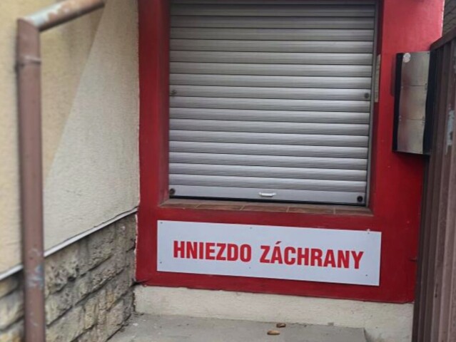 Hniezdo záchrany