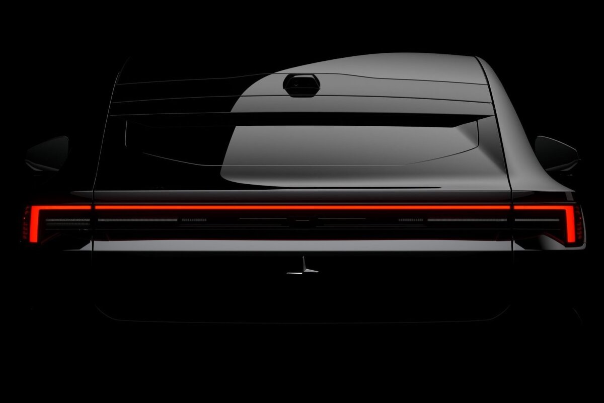 Polestar 4 - 2024