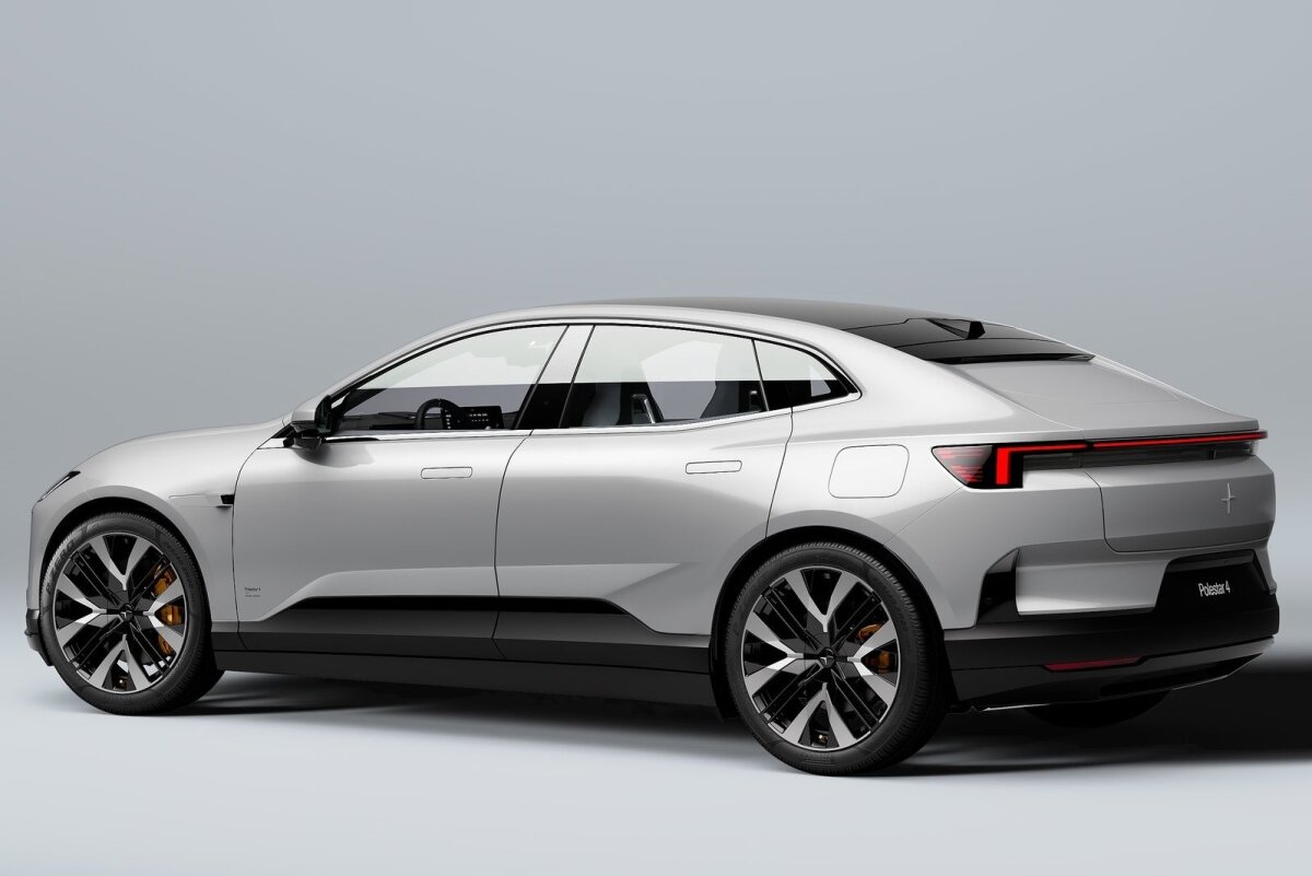 Polestar 4 - 2024