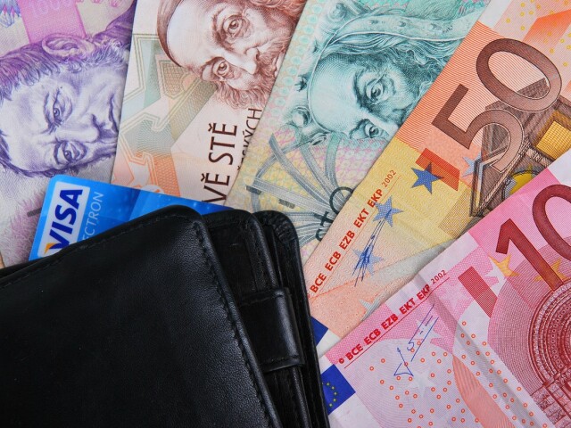 Euro / Česká koruna / KČ /