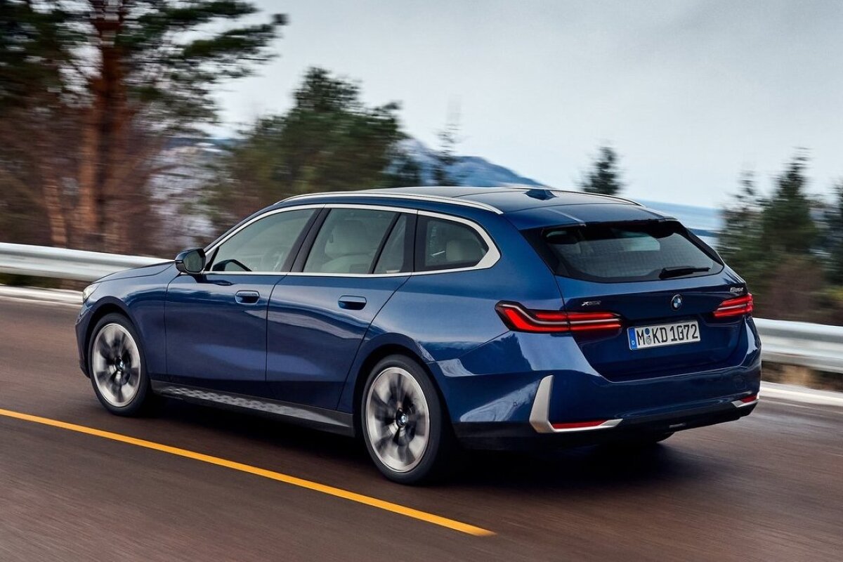 BMW 5 Touring - 2025