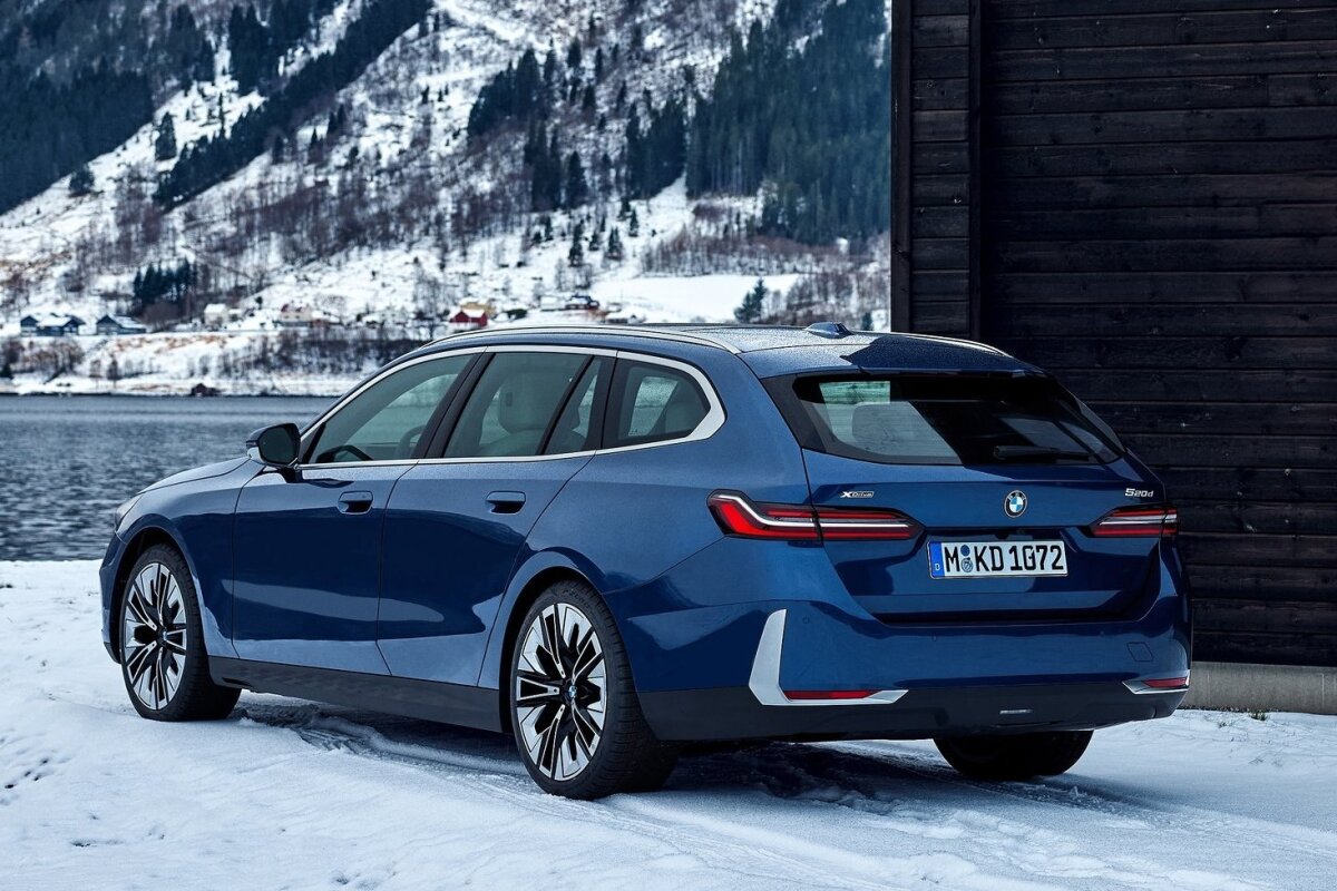 BMW 5 Touring - 2025