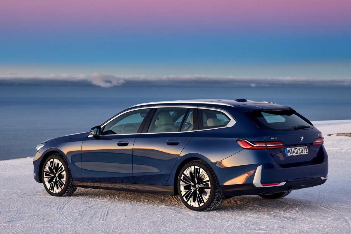 BMW 5 Touring - 2025