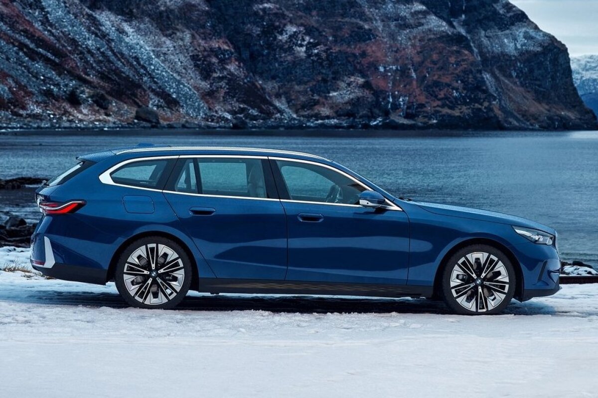 BMW 5 Touring - 2025