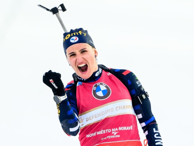 Julia Simonová