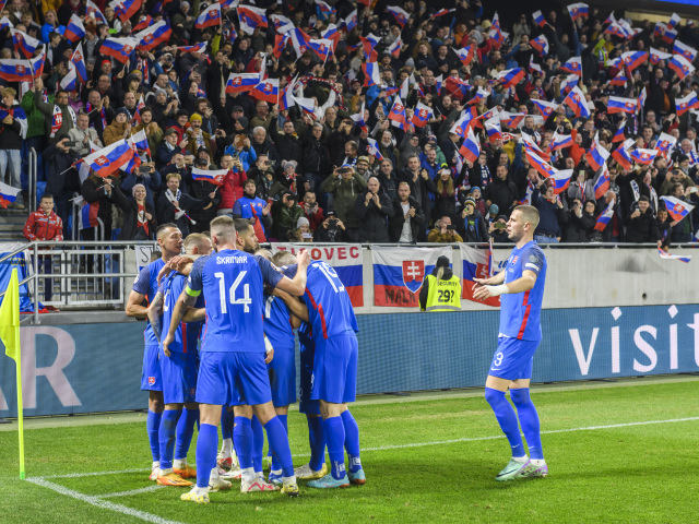 SR Bratislava šport futbal ME2024 J Slovensko Island BAX