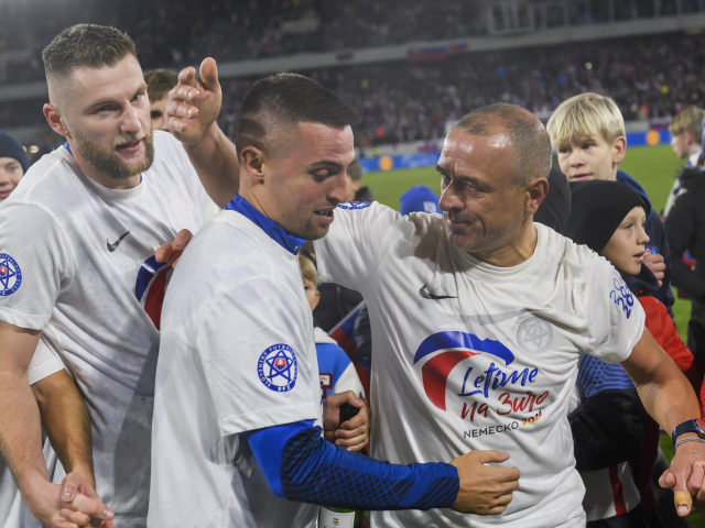 SR Bratislava šport futbal ME2024 J Slovensko Island BAX