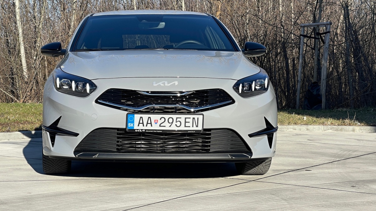 Kia Ceed 1,5 T-GDi  (2024)