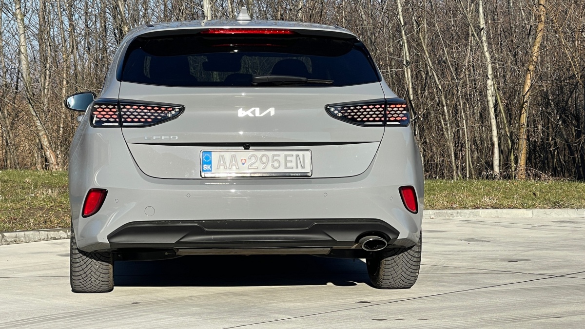Kia Ceed 1,5 T-GDi  (2024)