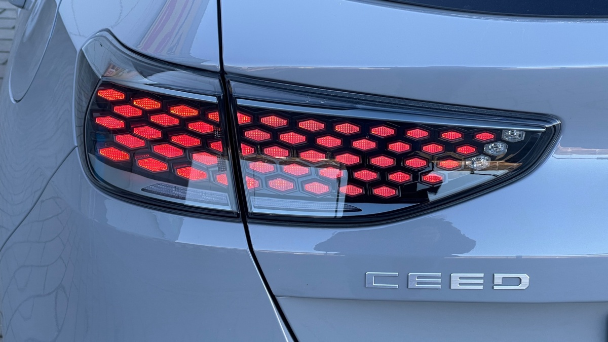 Kia Ceed 1,5 T-GDi  (2024)