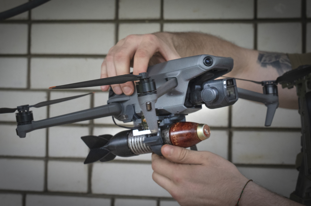 Russia Ukraine War dron granát