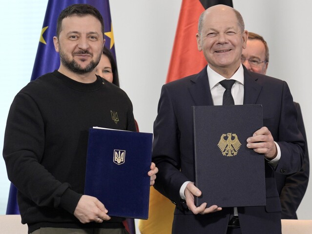 Volodymyr Zelenskyj, Olaf Scholz