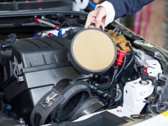 Toyota - fitre na zachytávanie CO2 2024