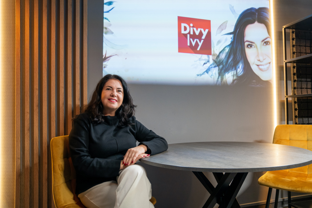 Iveta Malachovská, Divy Ivy