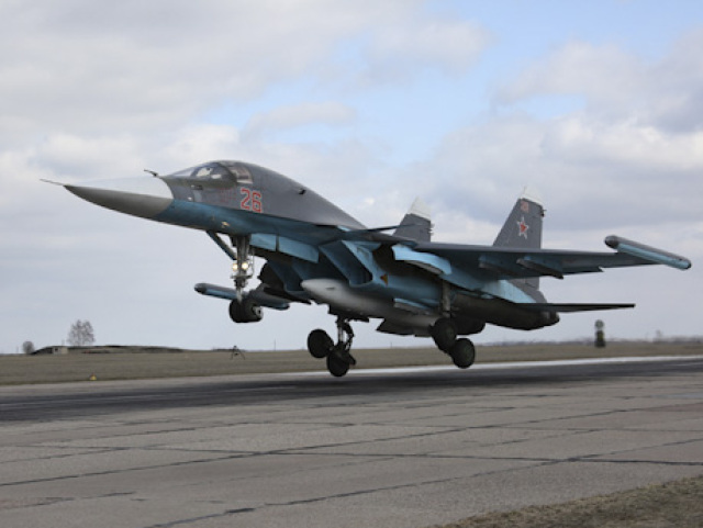 SU-34-550, ruská stíhačka, nadzvukový bombardér