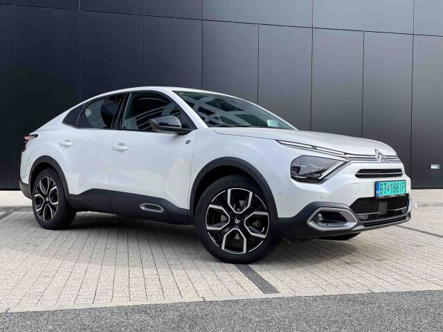 Citroen e-C4X - test spotreby zimy 2024