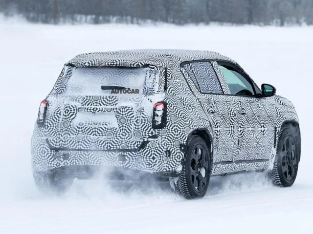 Renault 4 - testovacie prototypy 2024