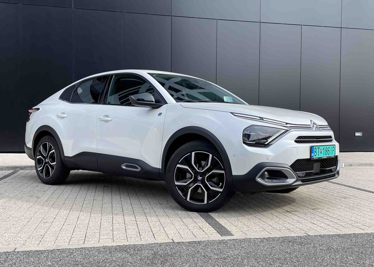 Citroen e-C4X - test spotreby zimy 2024