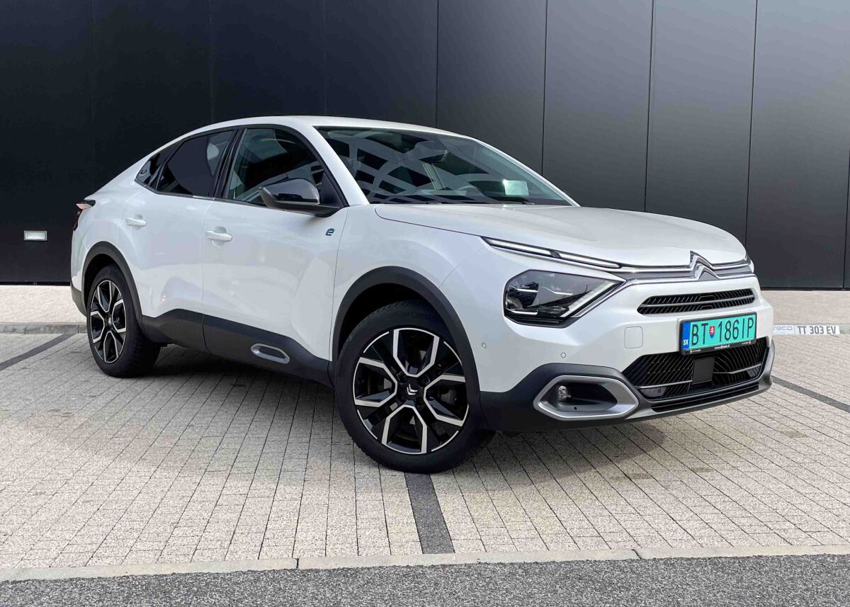 Citroen e-C4X - test spotreby zimy 2024