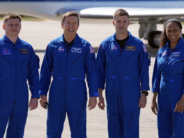 SpaceX, astronauti, Grebenkin, Barratt, Dominick, Eppsová