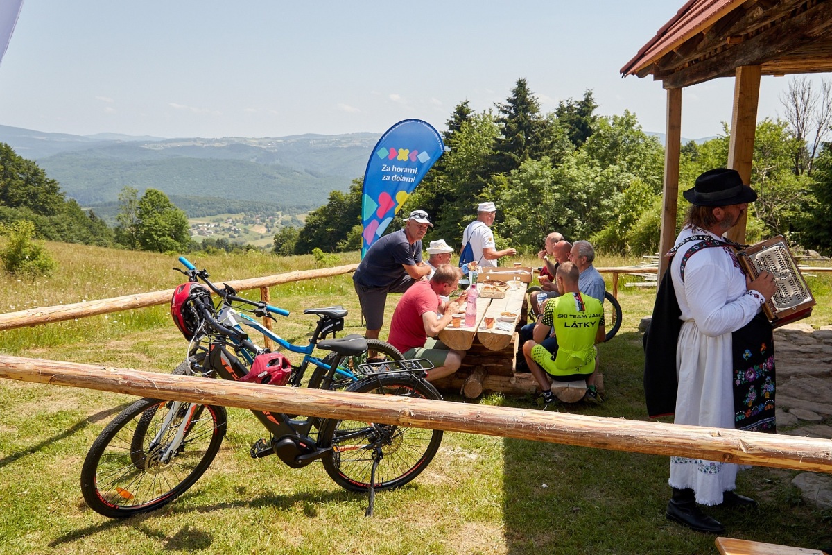 posedenie, útulňa, Poľana