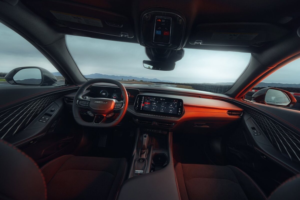 Dodge Charger Daytona - 2024