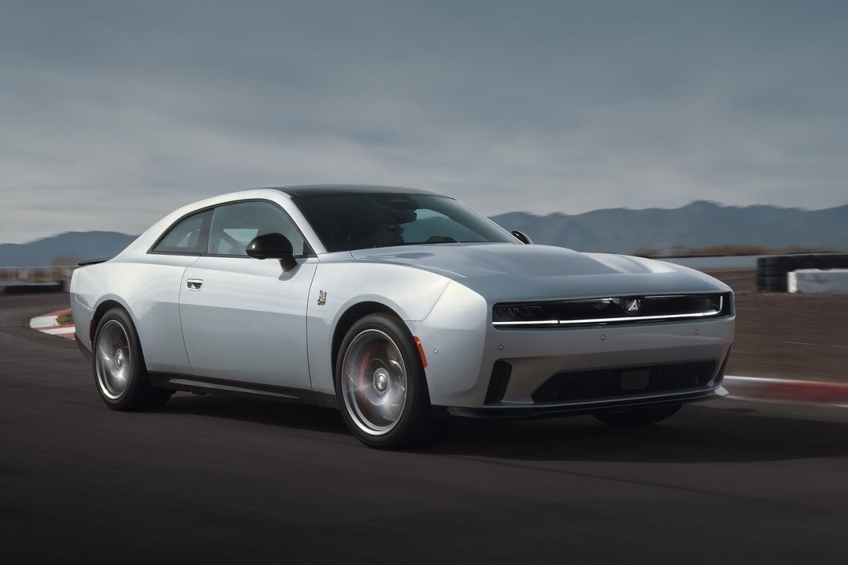 Dodge Charger Daytona - 2024