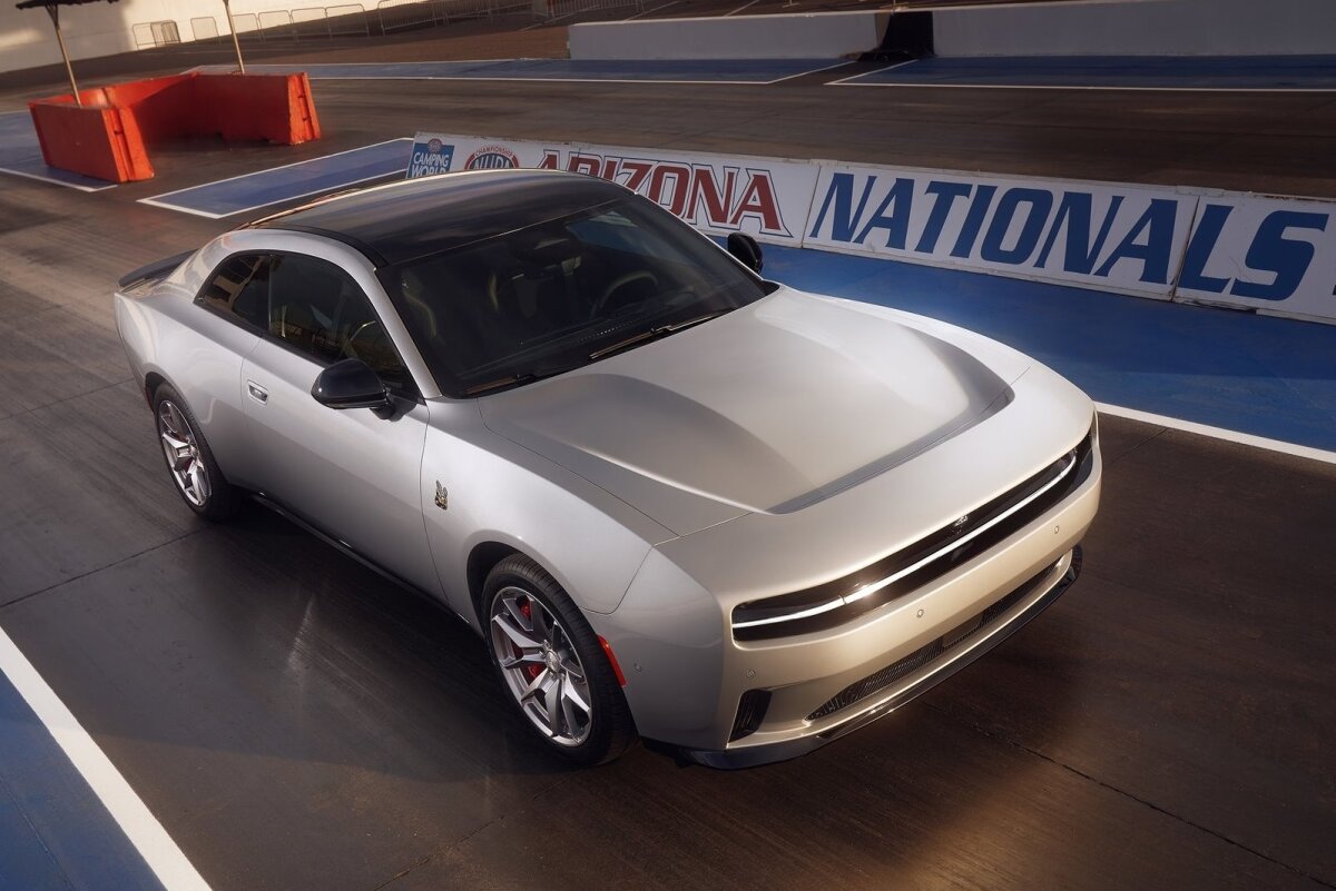 Dodge Charger Daytona - 2024