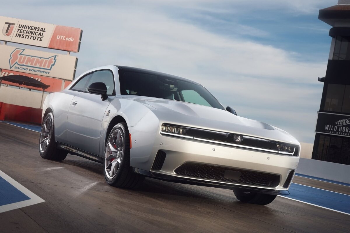 Dodge Charger Daytona - 2024