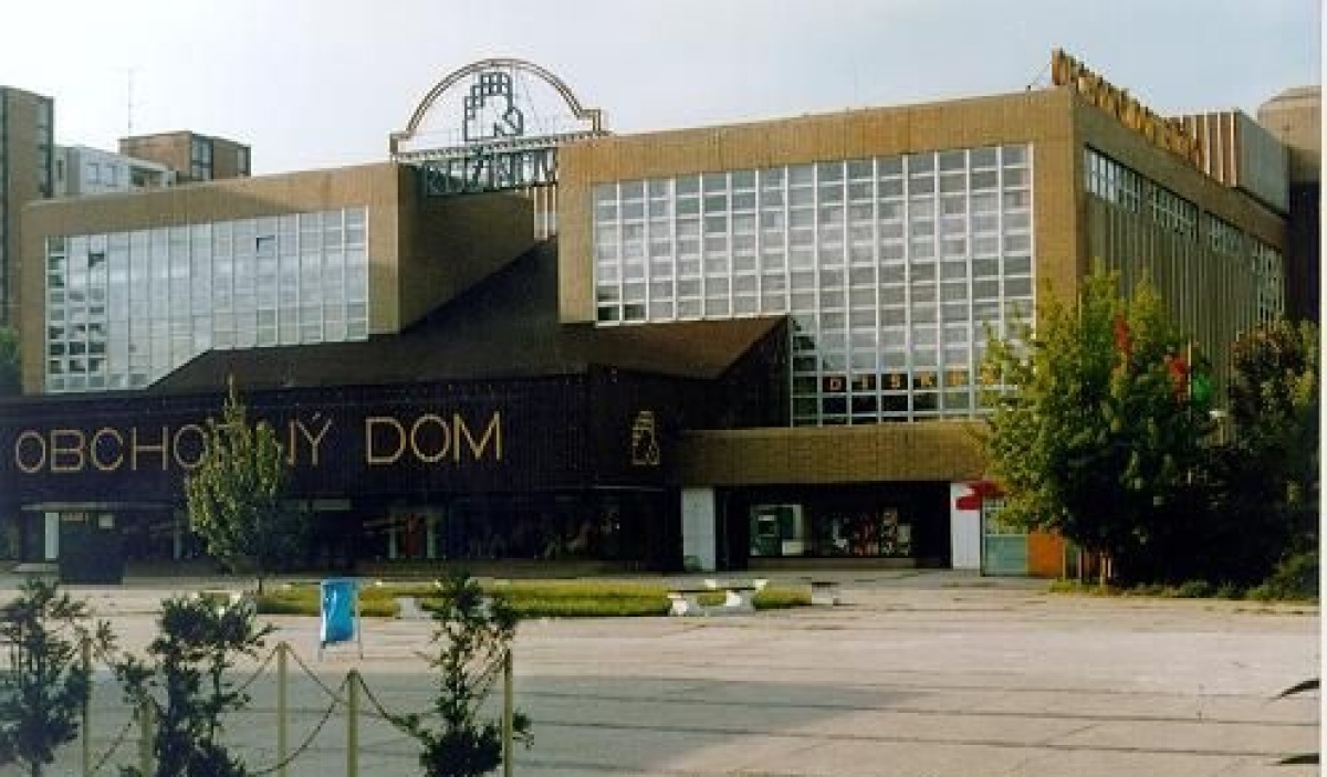 Obchodný dom Ružinov