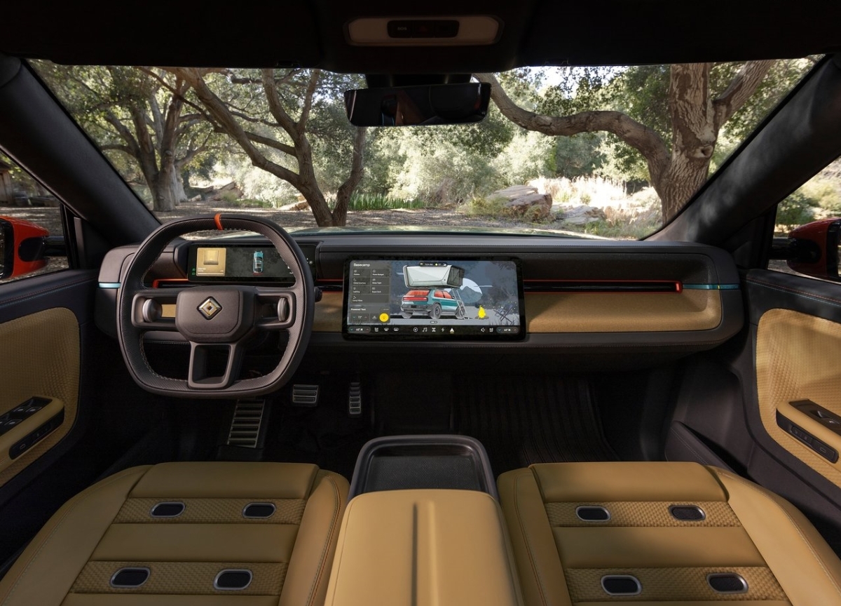 Rivian R3X 4