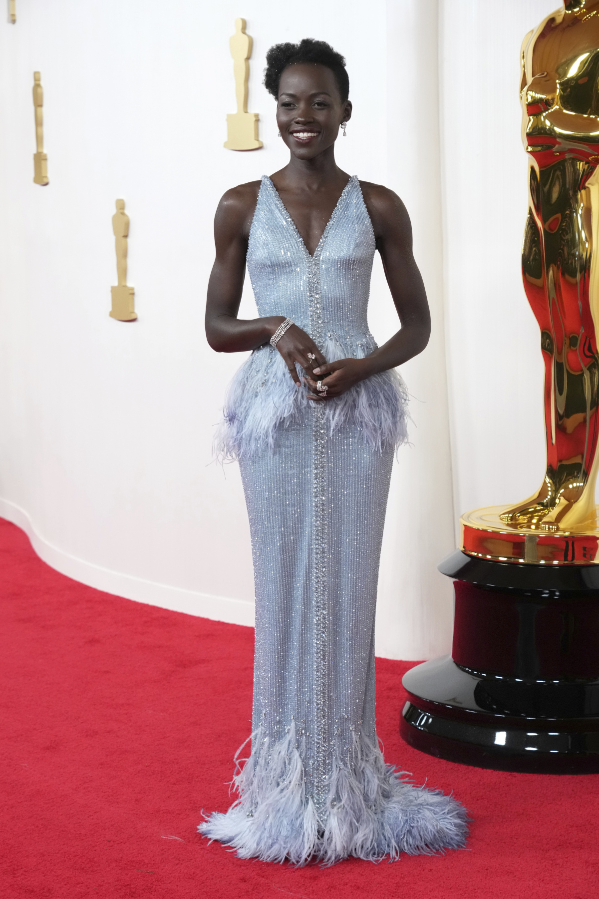 Herečka Lupita Nyong'o v kreácii Armani Privé.