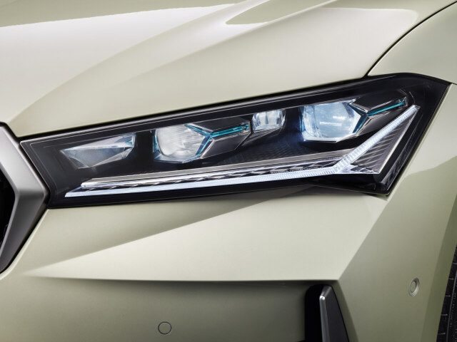 Škoda - svetlá Crystallinium