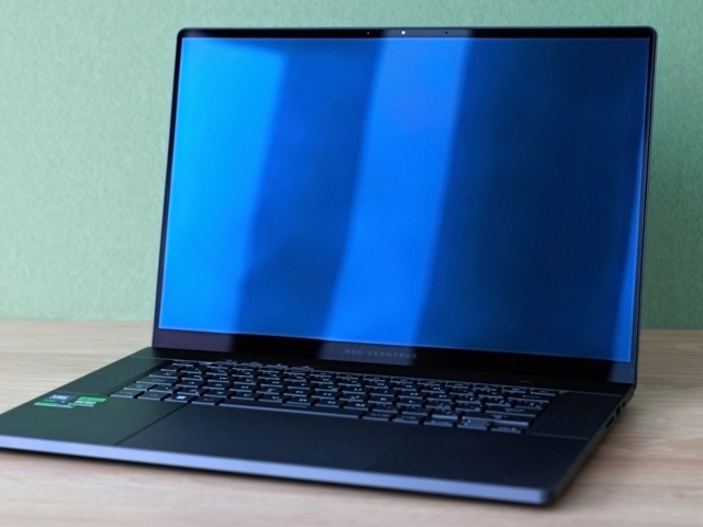 ROG Zephyrus G16 (2024)