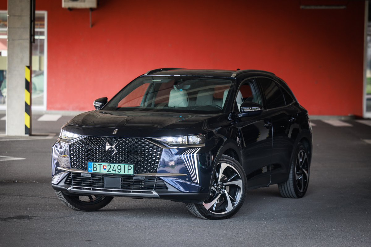 DS  7 4x4 - test 2024
