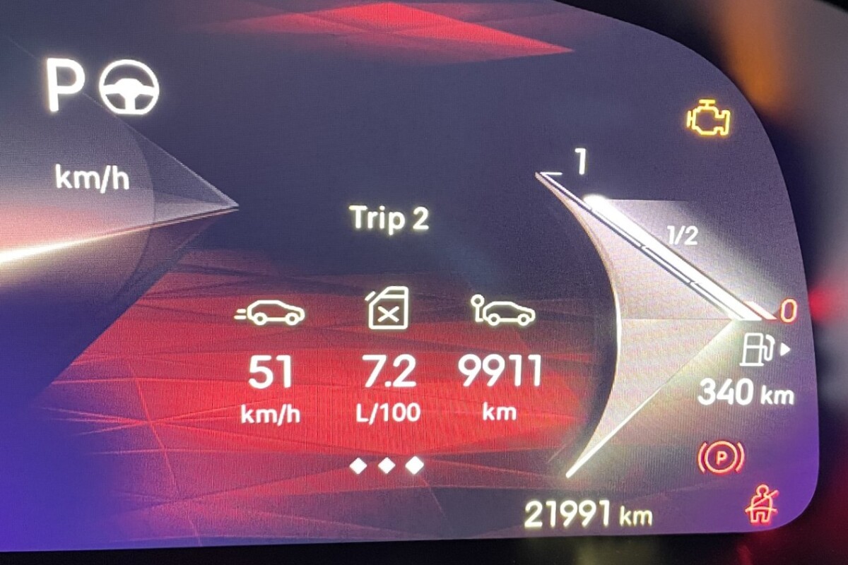DS 7 E-Tense 4x4 PHEV - test 2024