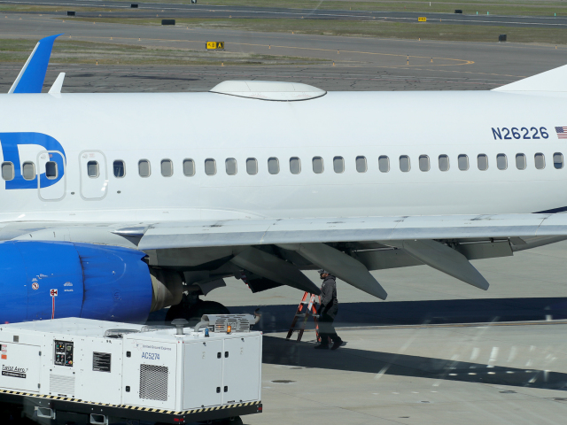 Boeing, chýbajúci panel