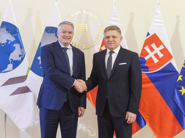 SR Fico Premiér OECD Cormann Prijatie BAX