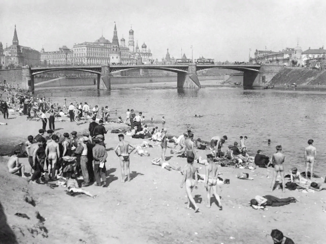 nudistická pláž, moskva