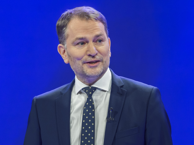 SR voľby24 prezident kandidáti debata 1. kolo BAX