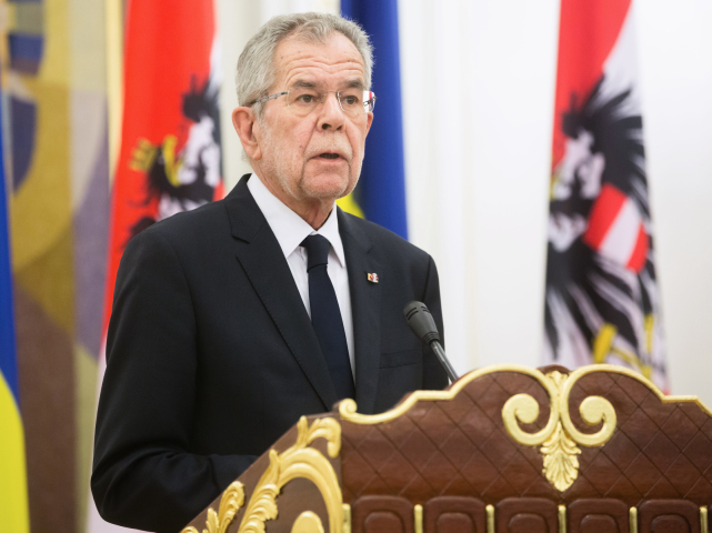 Alexander Van der Bellen