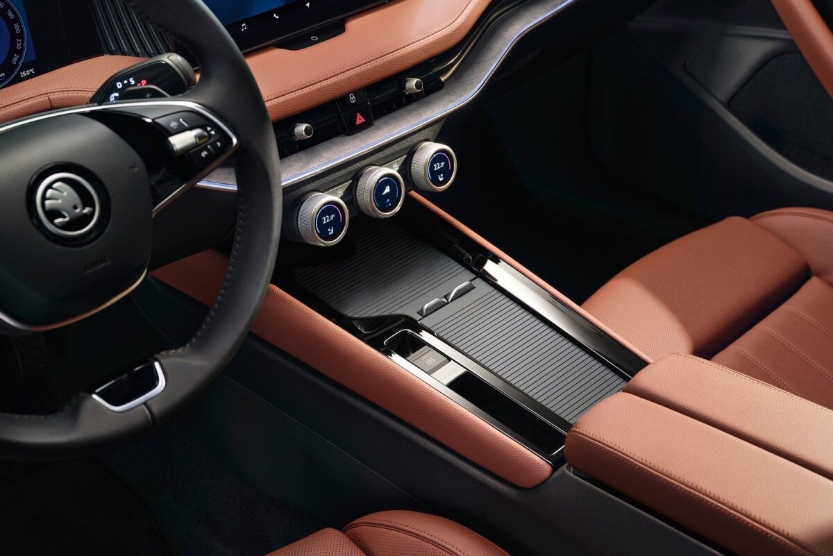 Škoda Superb Combi - 2024
