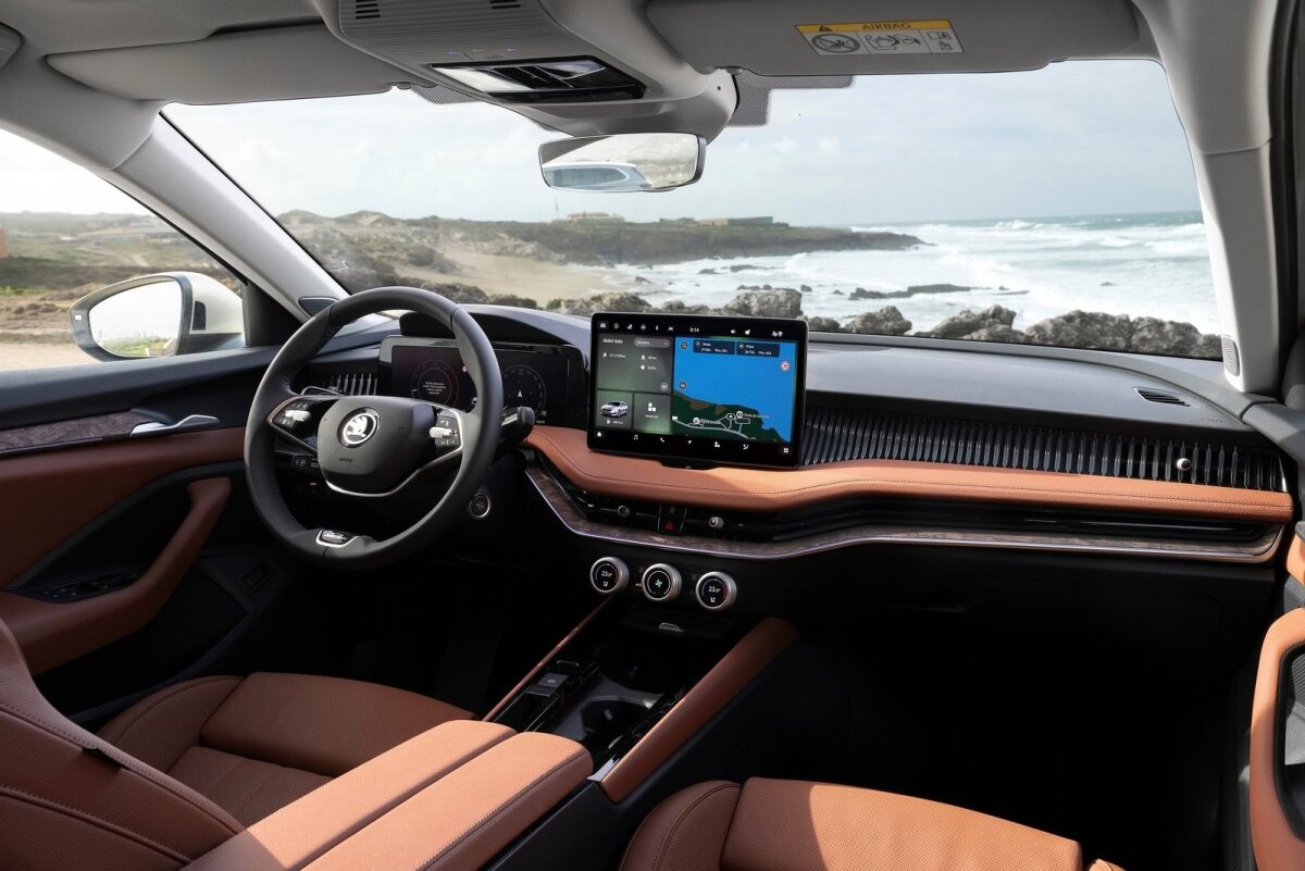Škoda Superb Combi - 2024