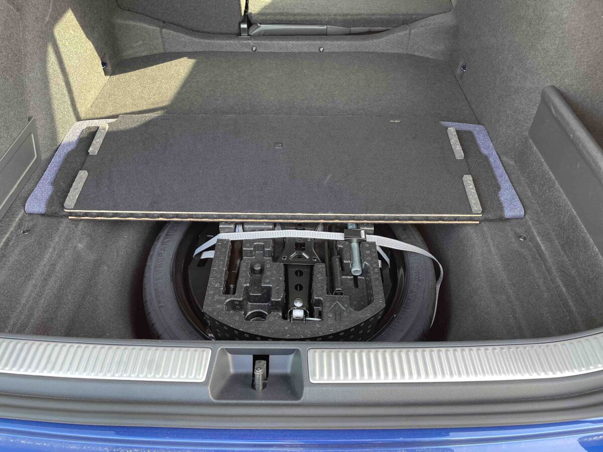 Škoda Superb Combi - prvá jazda 2024